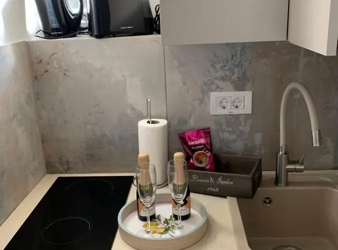 Sheltered Oasis In Opatija