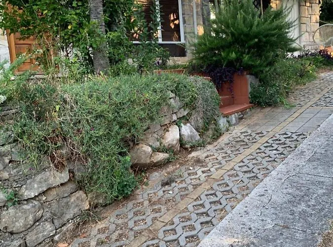 Sheltered Oasis In * Opatija